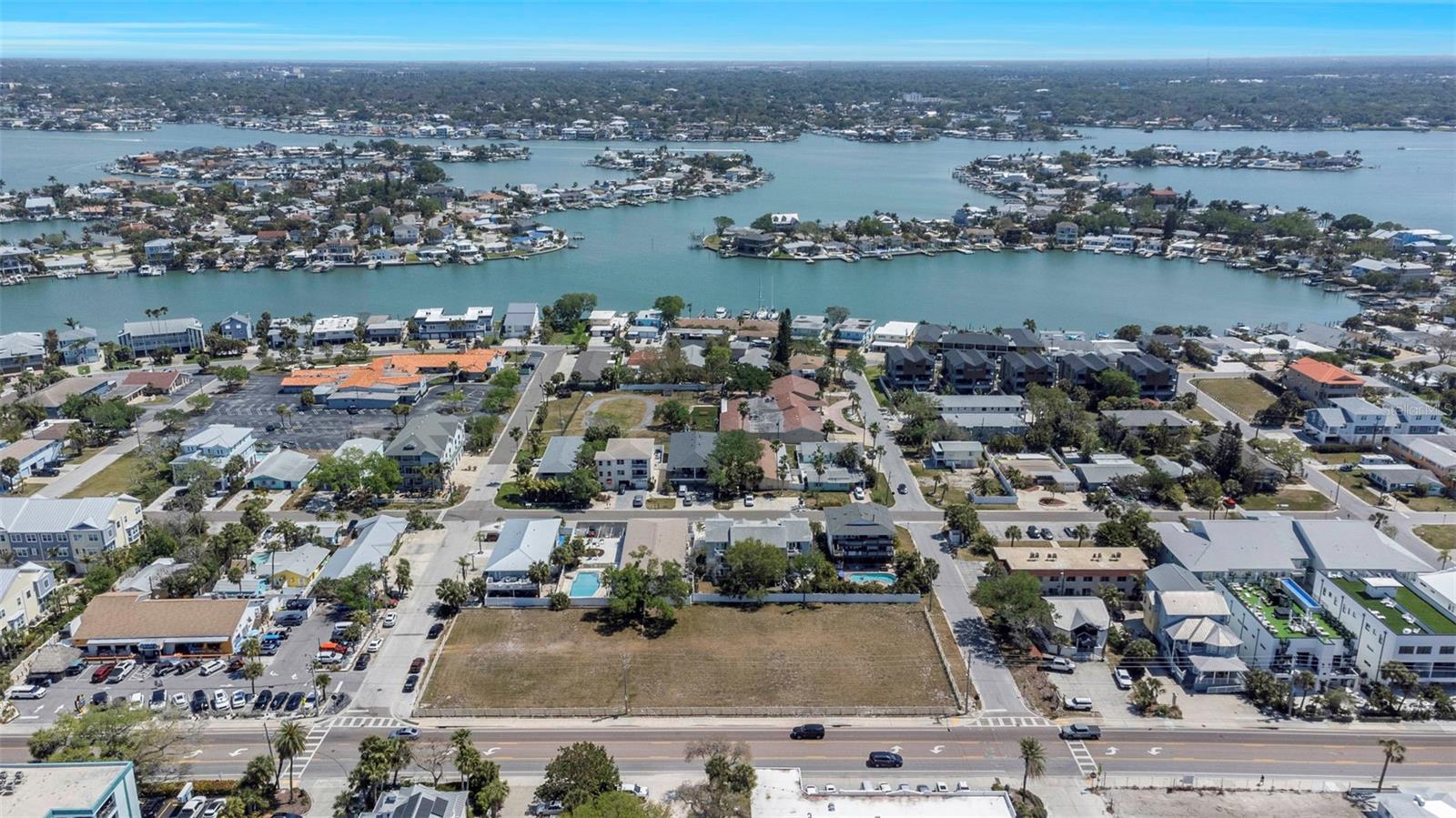 2300 GULF BLVD — photo 3
