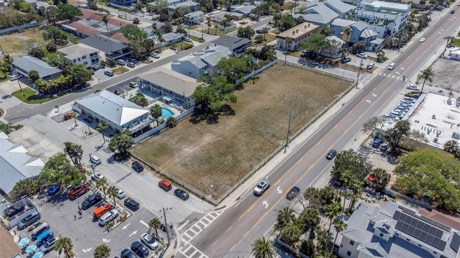 2300 GULF BLVD — photo 7