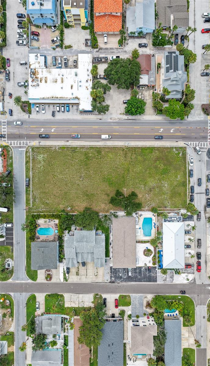 2300 GULF BLVD — photo 50