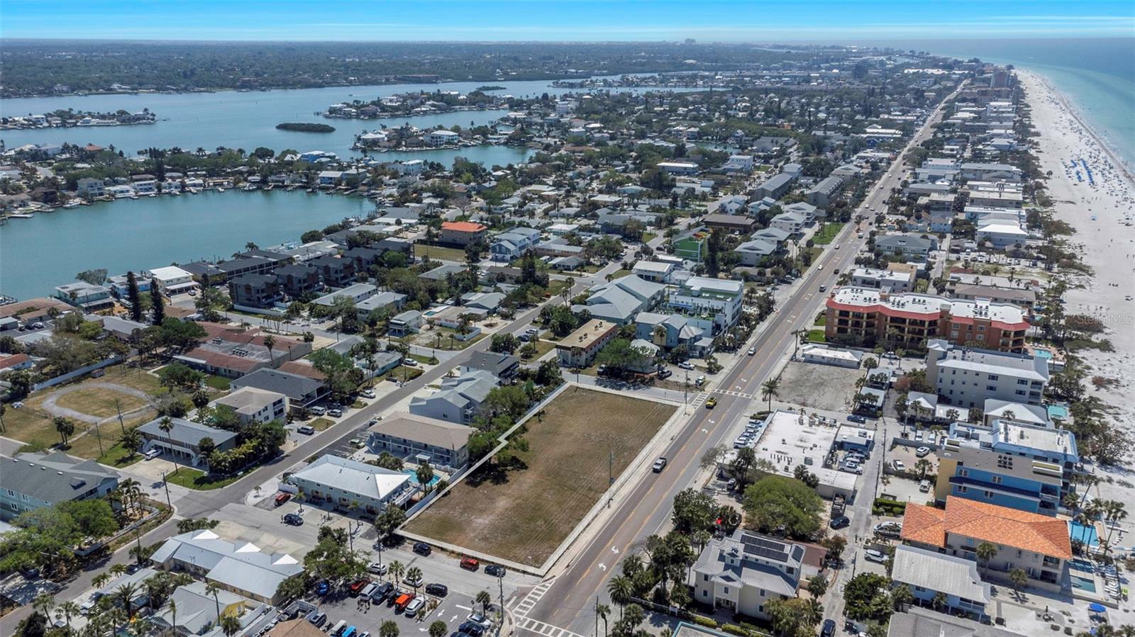 2300 GULF BLVD — photo 16