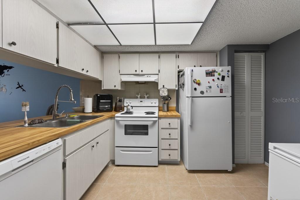 13250 RIDGE RD #3B3 — photo 15