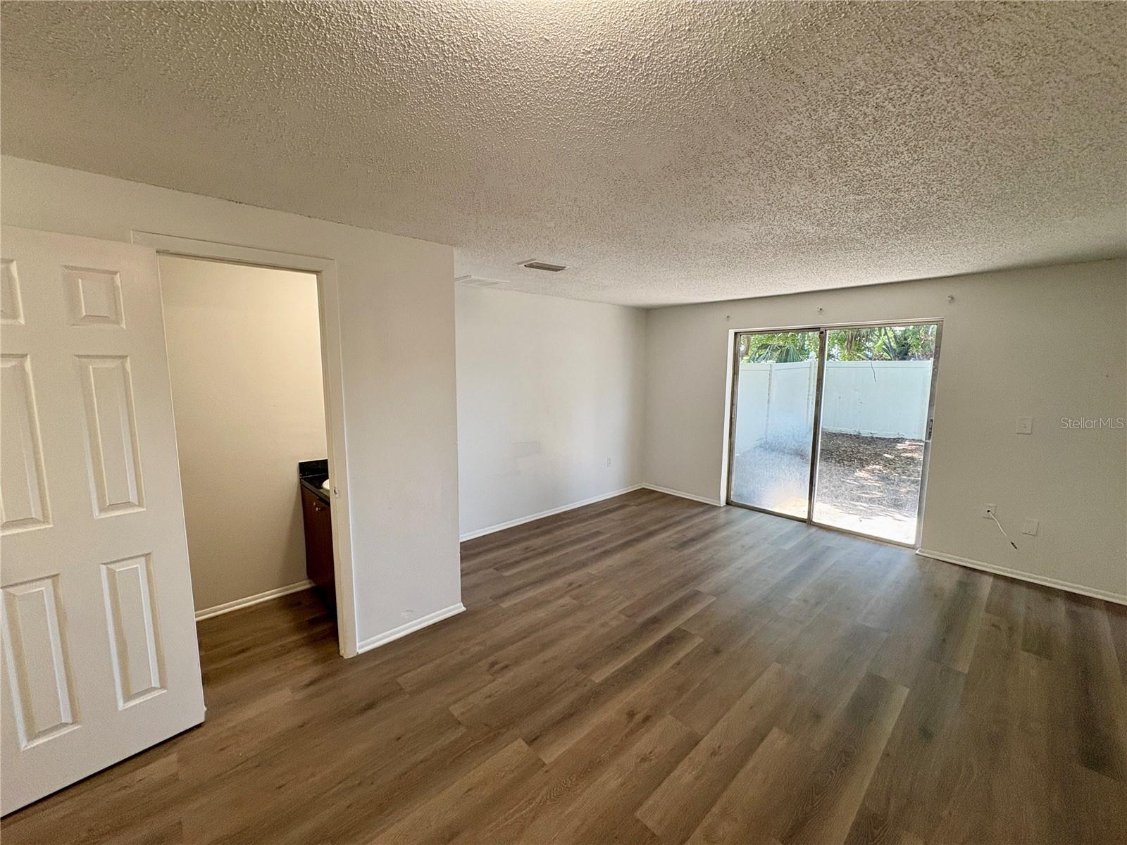 409 57TH AVENUE DR E #A — photo 6