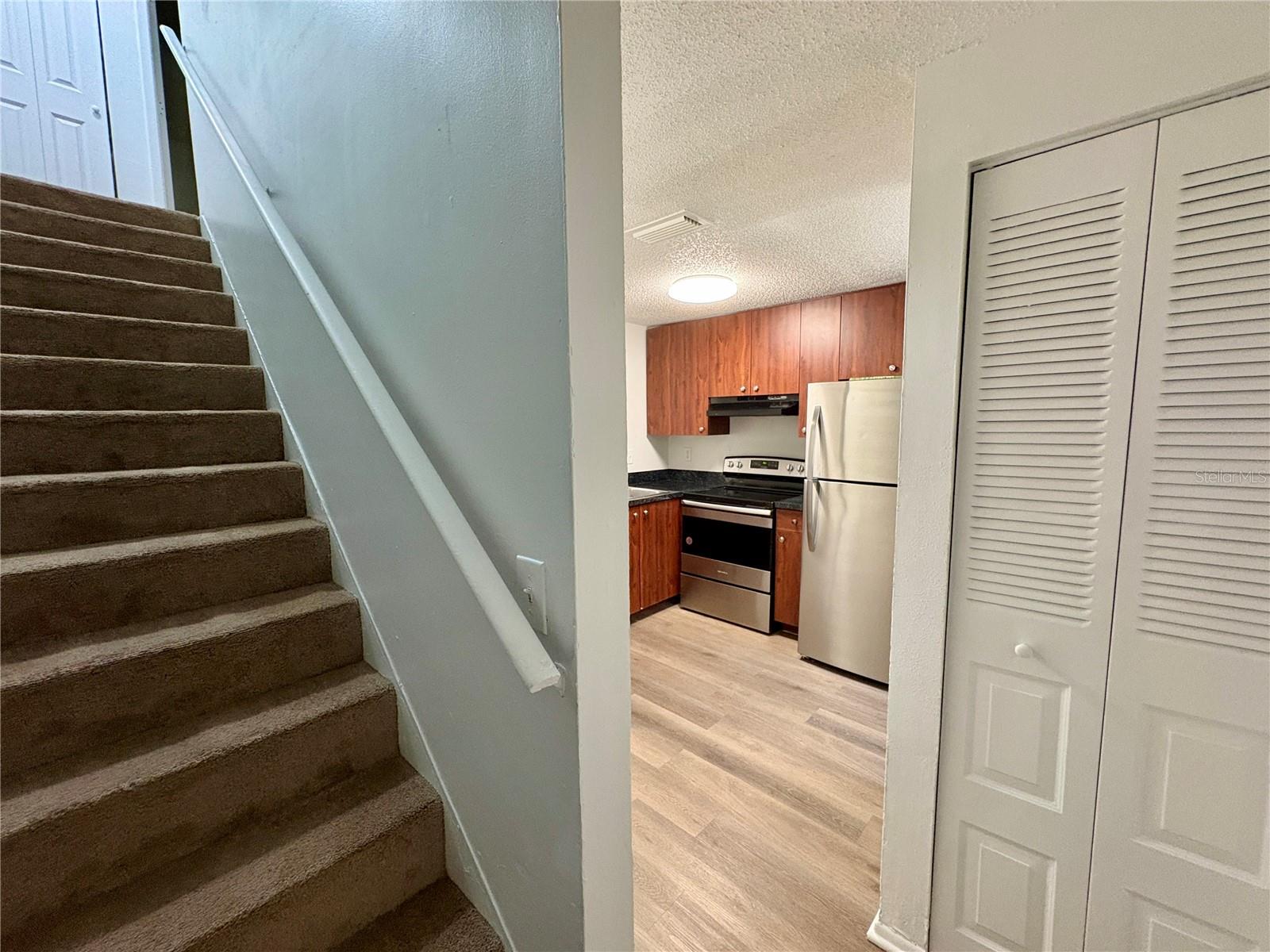 409 57TH AVENUE DR E #A — photo 9