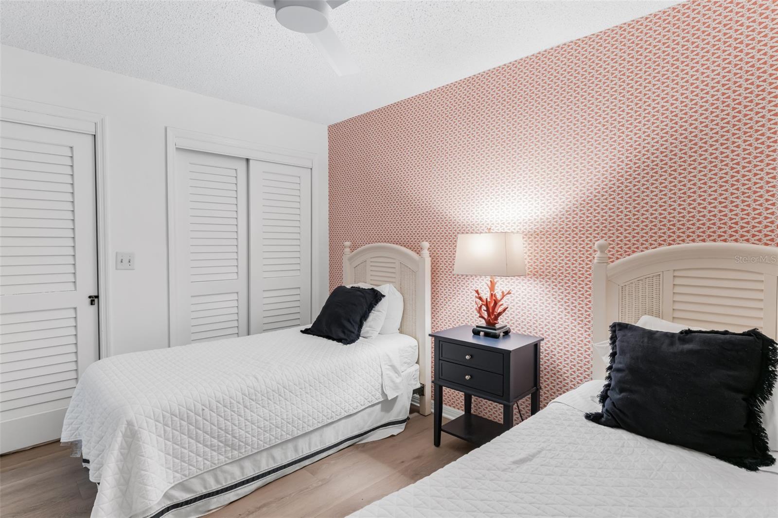 17334 GULF BLVD #203 — photo 32