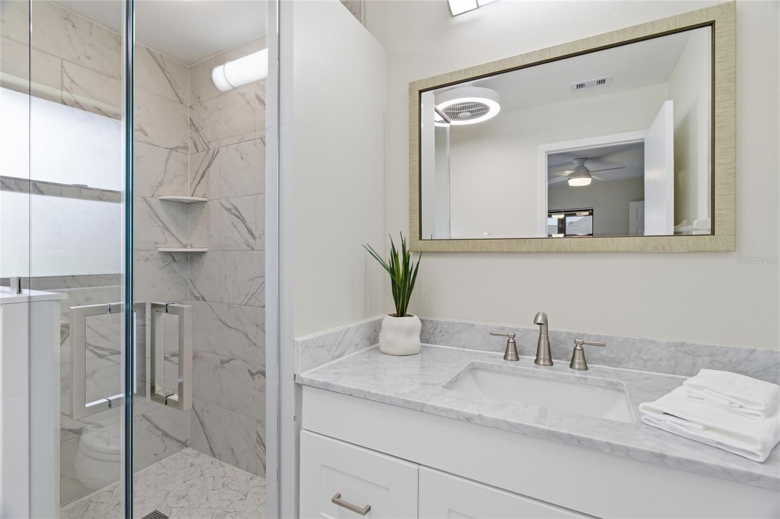 442 PENDLETON DR — photo 16
