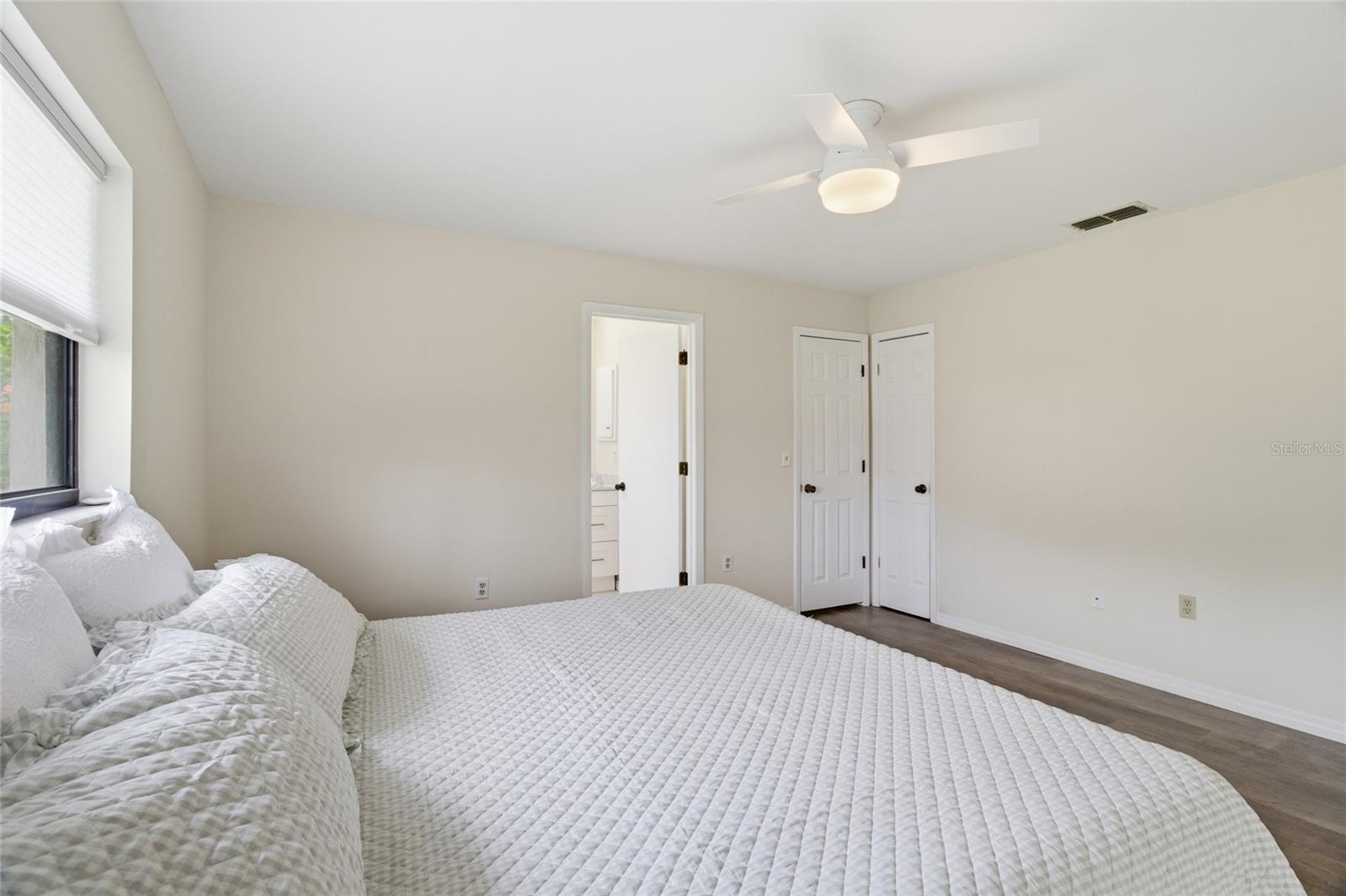 442 PENDLETON DR — photo 14
