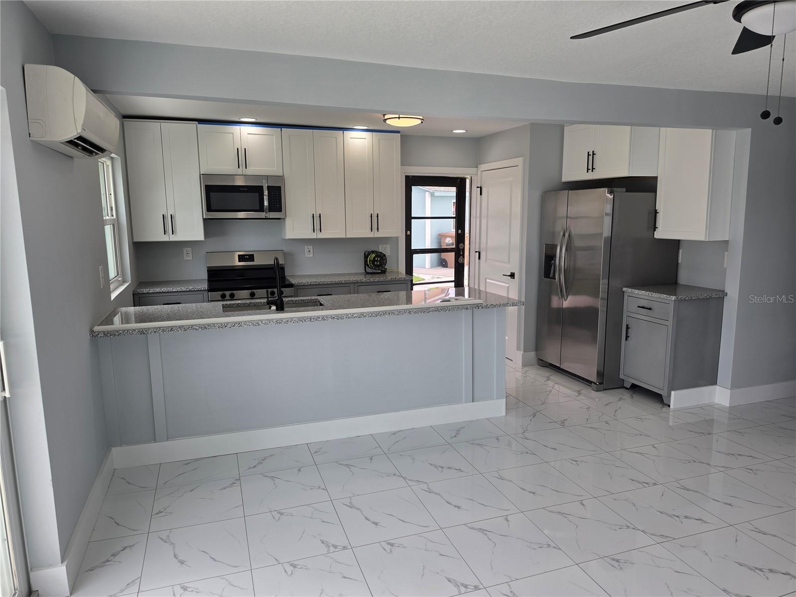 145 131 AVE E #2 — photo 3