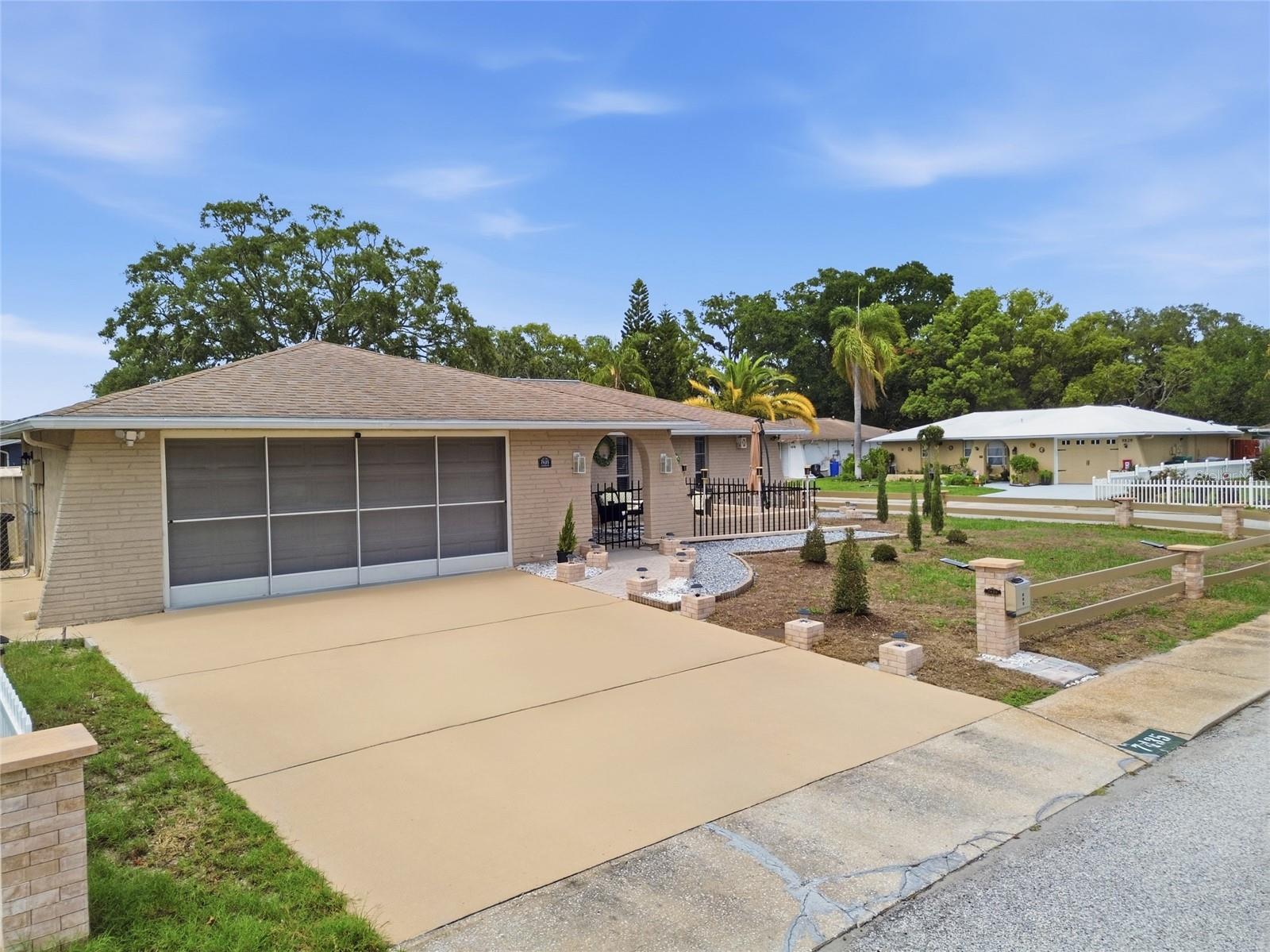 7435 FIRESIDE DR — photo 31