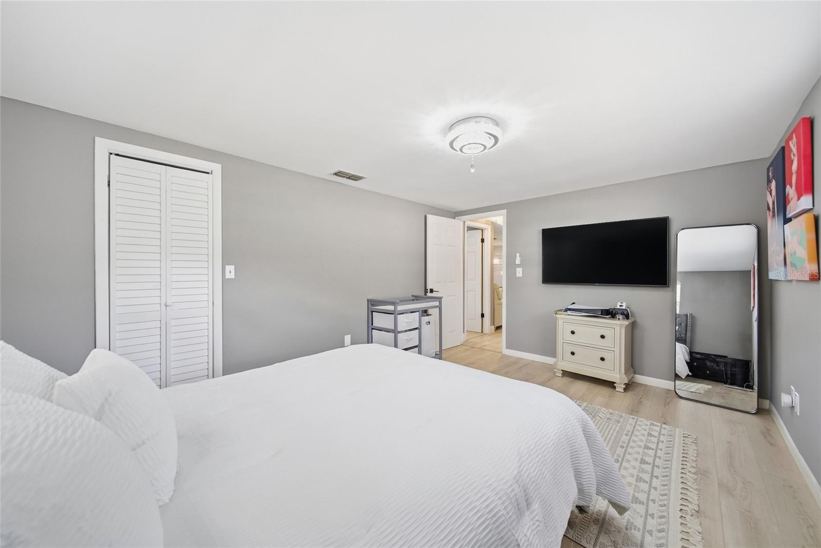 7435 FIRESIDE DR — photo 18