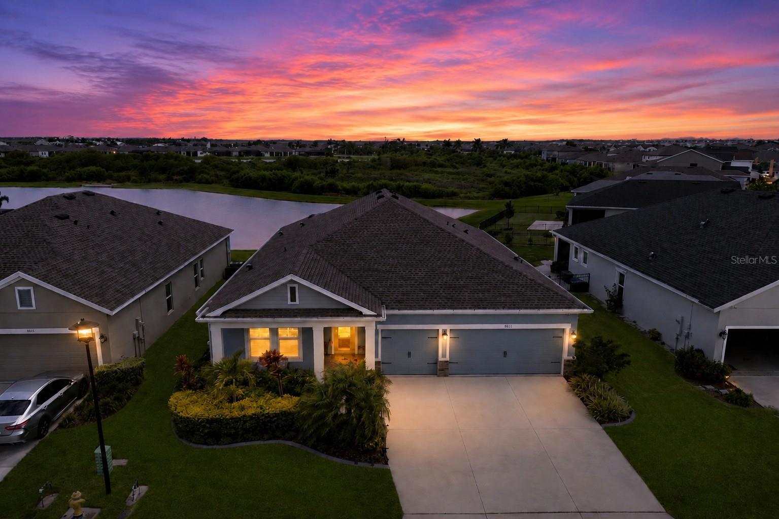 8611 MERCATOR CT — photo 46