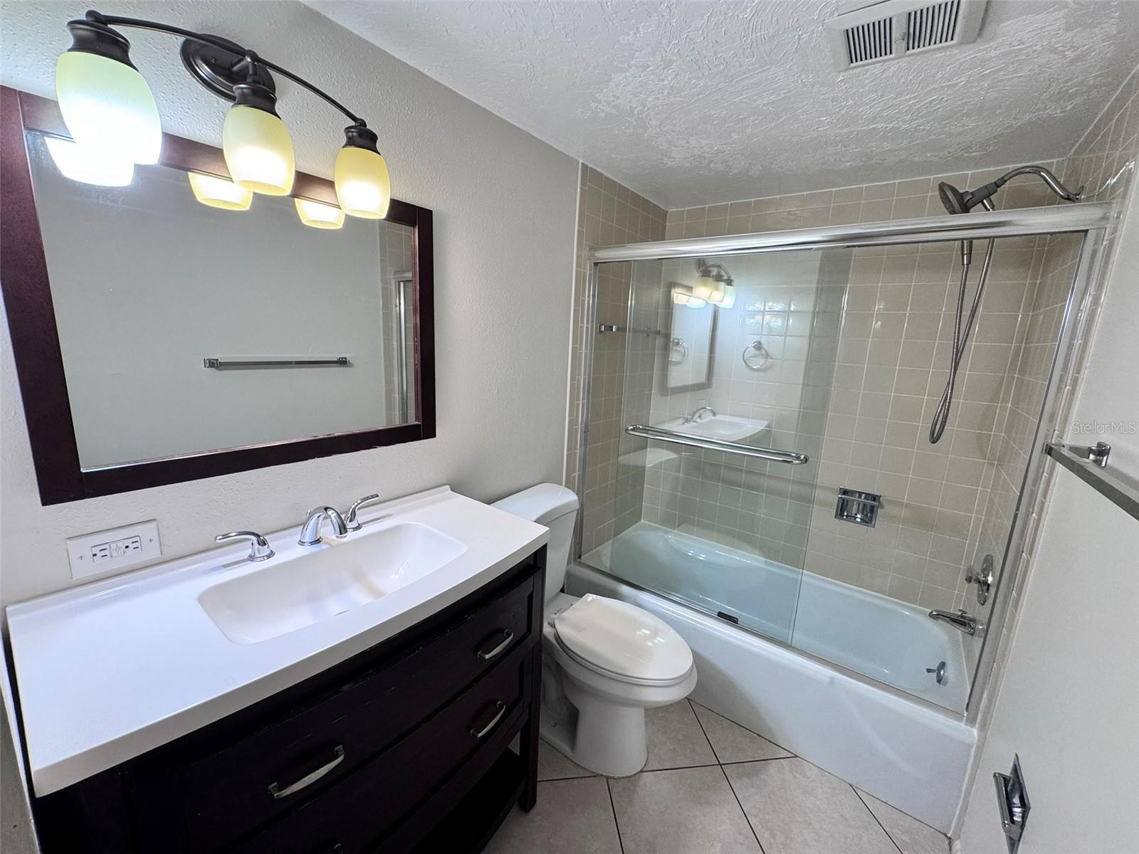 2763 WOODGATE LN #204 — photo 25
