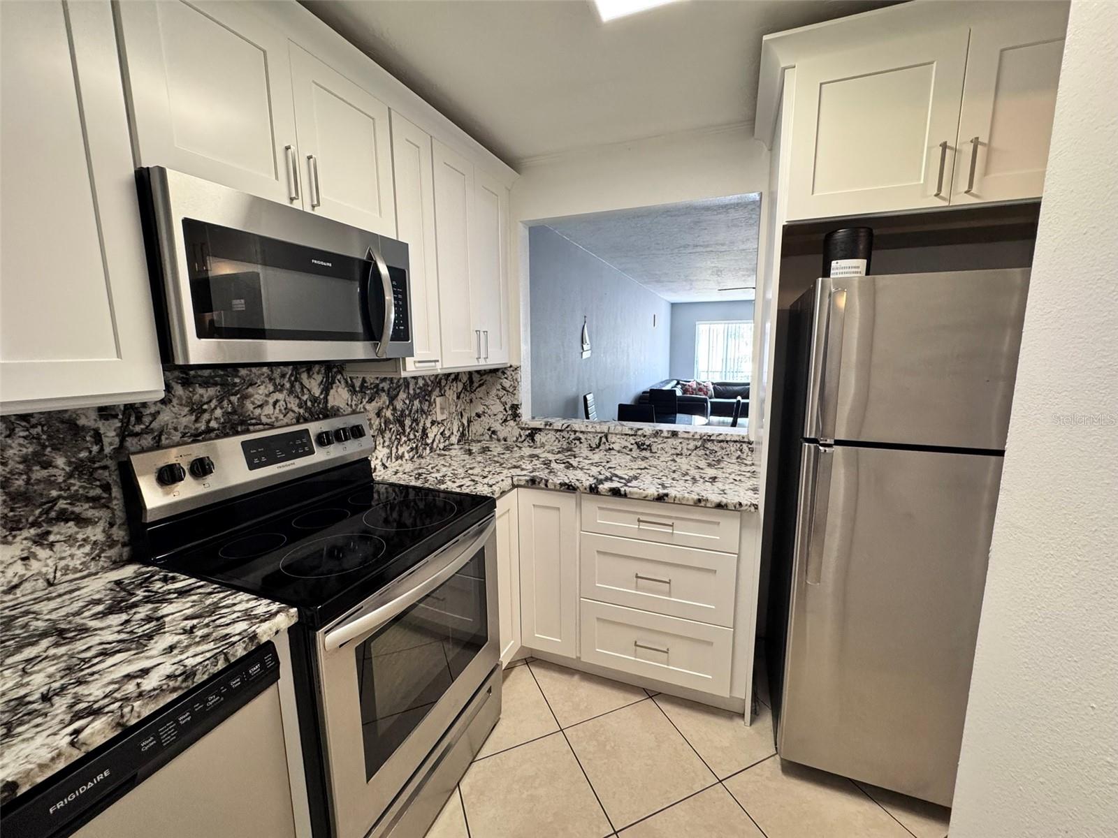 2763 WOODGATE LN #204 — photo 8