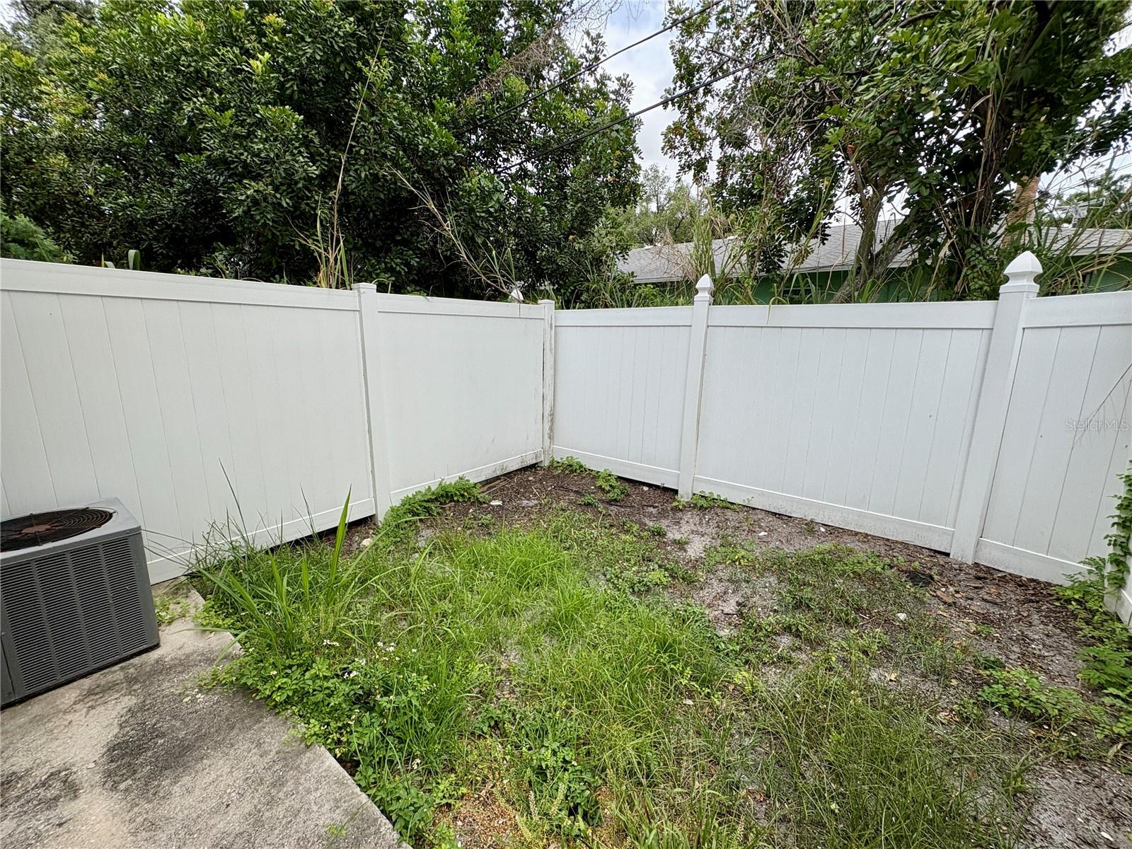 408 57TH AVENUE DR E #E — photo 8