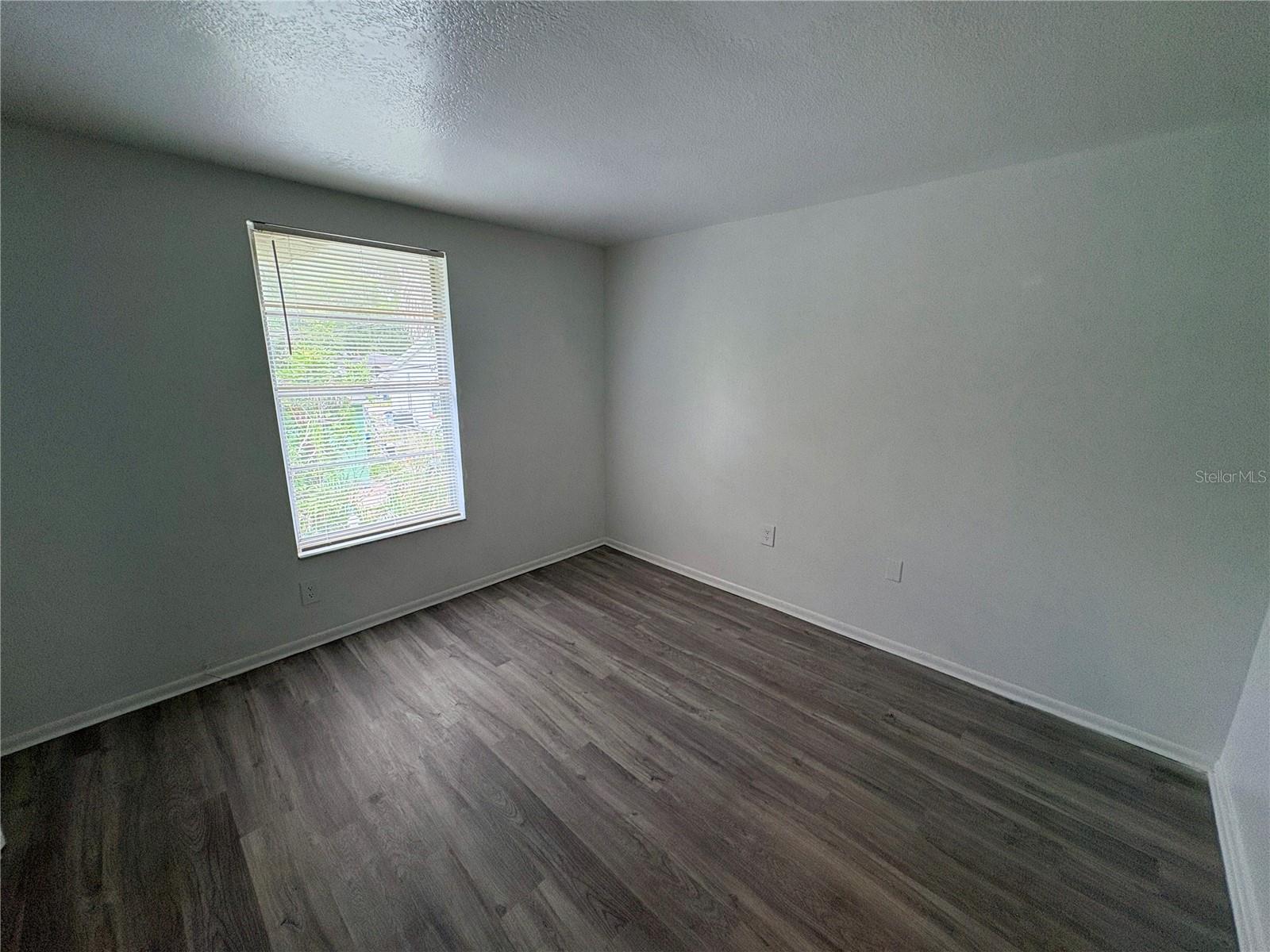 408 57TH AVENUE DR E #E — photo 12