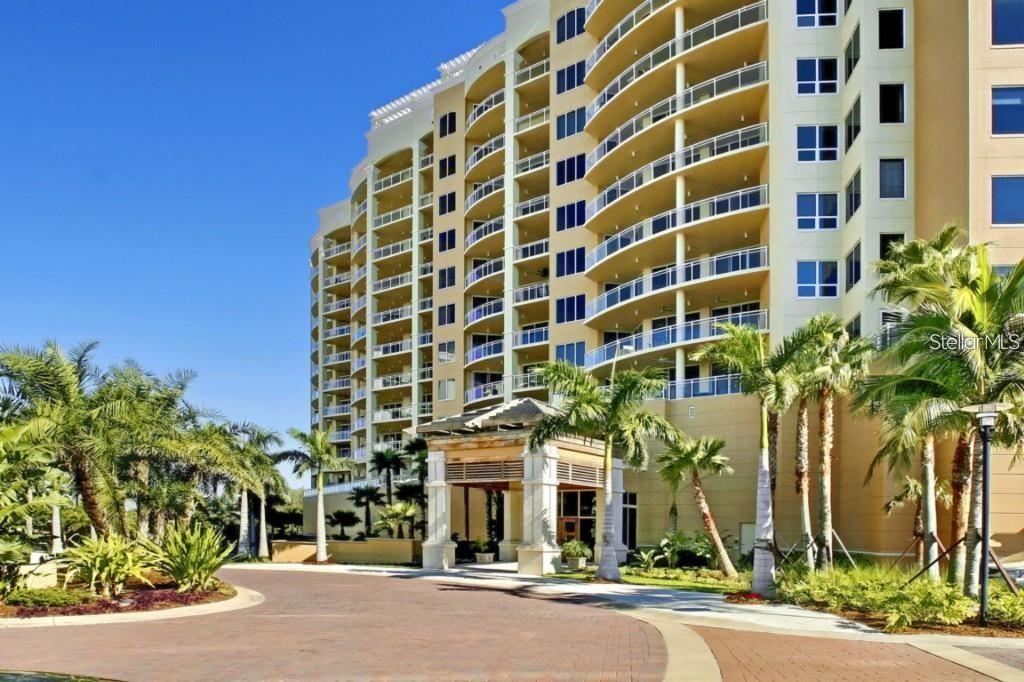 1300 BENJAMIN FRANKLIN DR #301 — photo 2