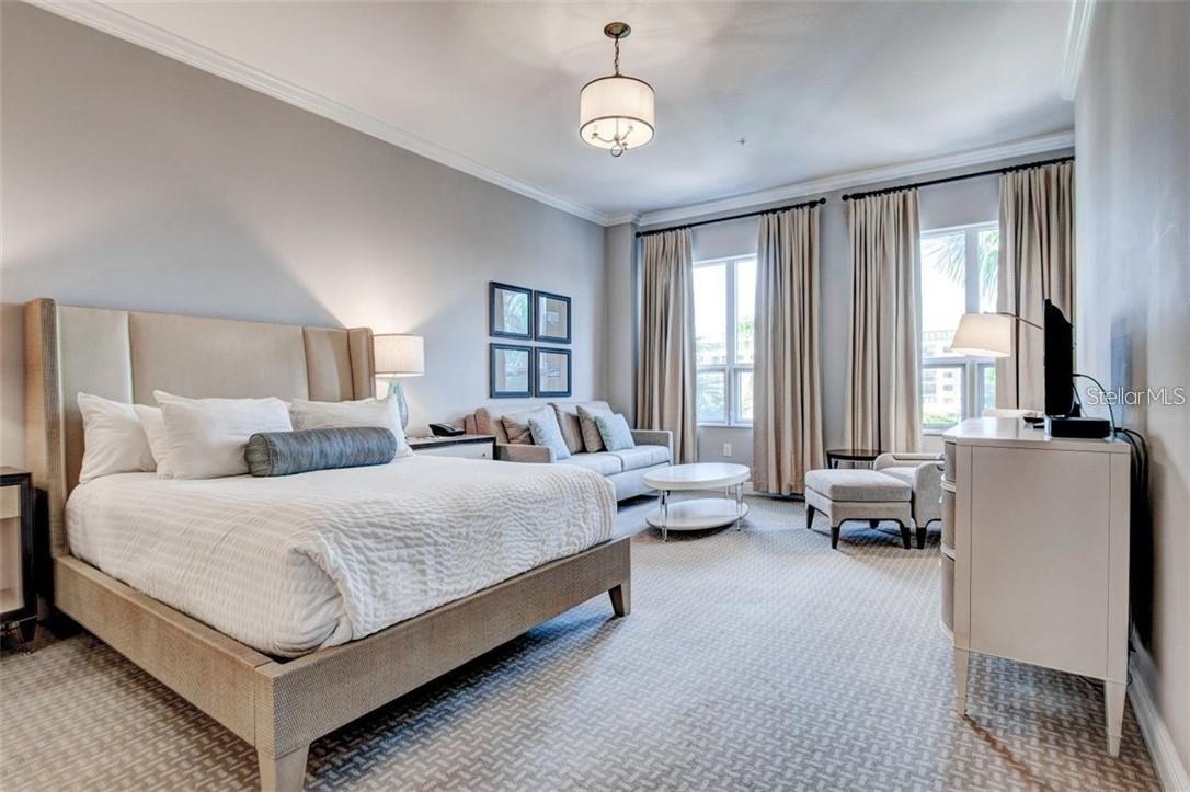 1300 BENJAMIN FRANKLIN DR #301 — photo 41