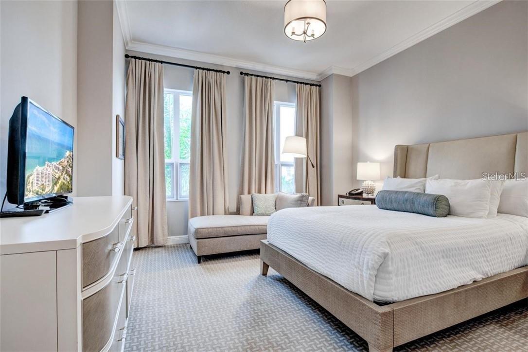 1300 BENJAMIN FRANKLIN DR #301 — photo 42