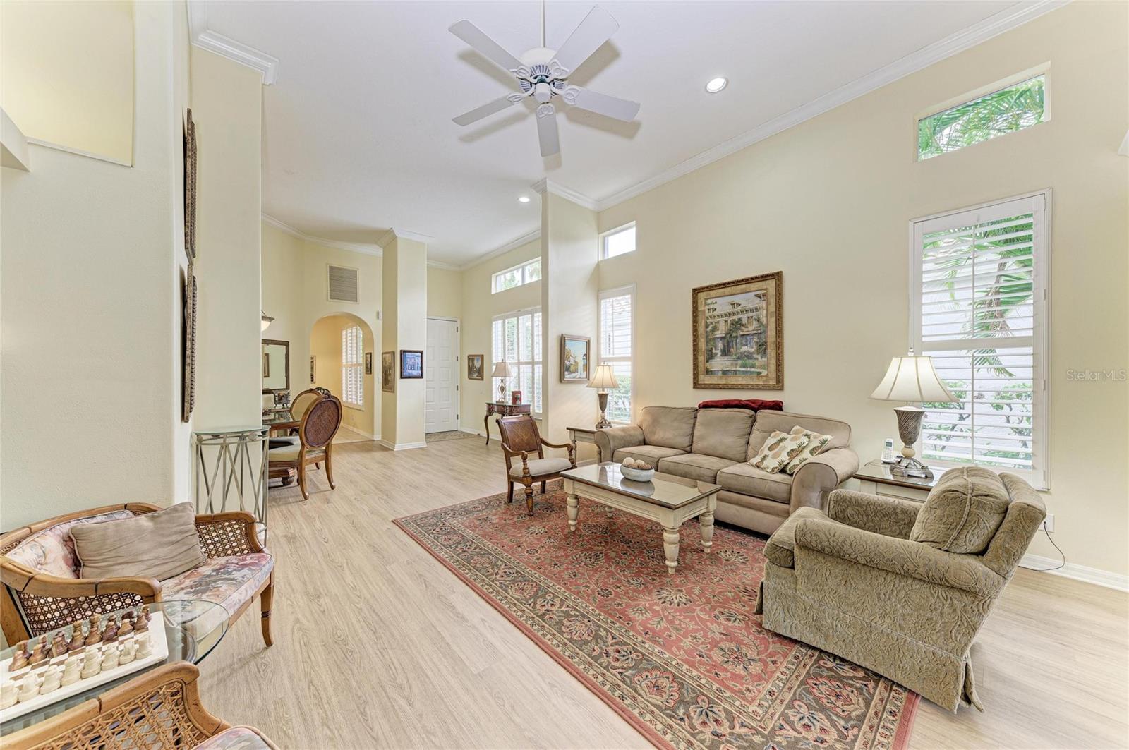 3883 ALAMANDA DR — photo 6