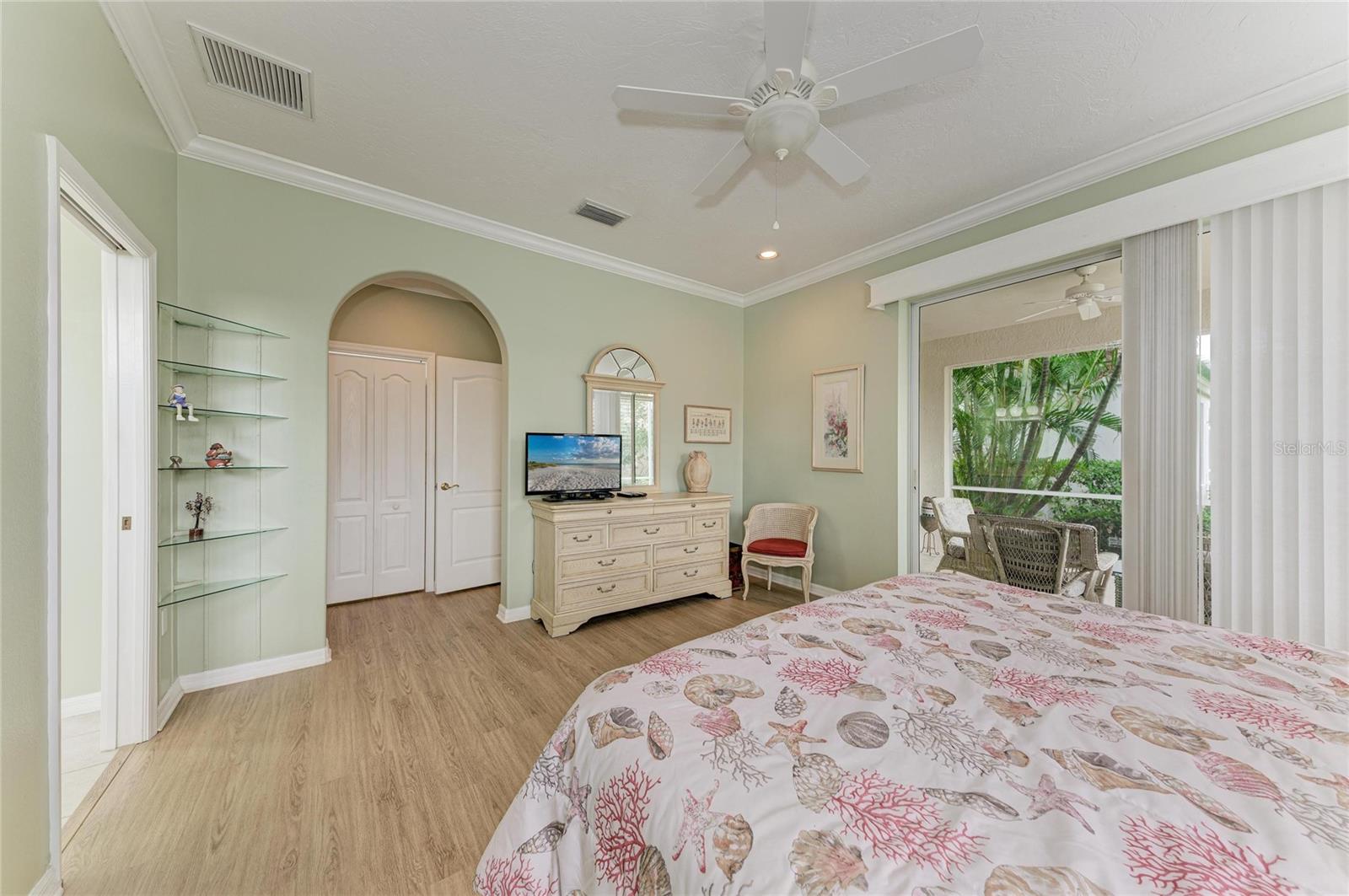 3883 ALAMANDA DR — photo 14