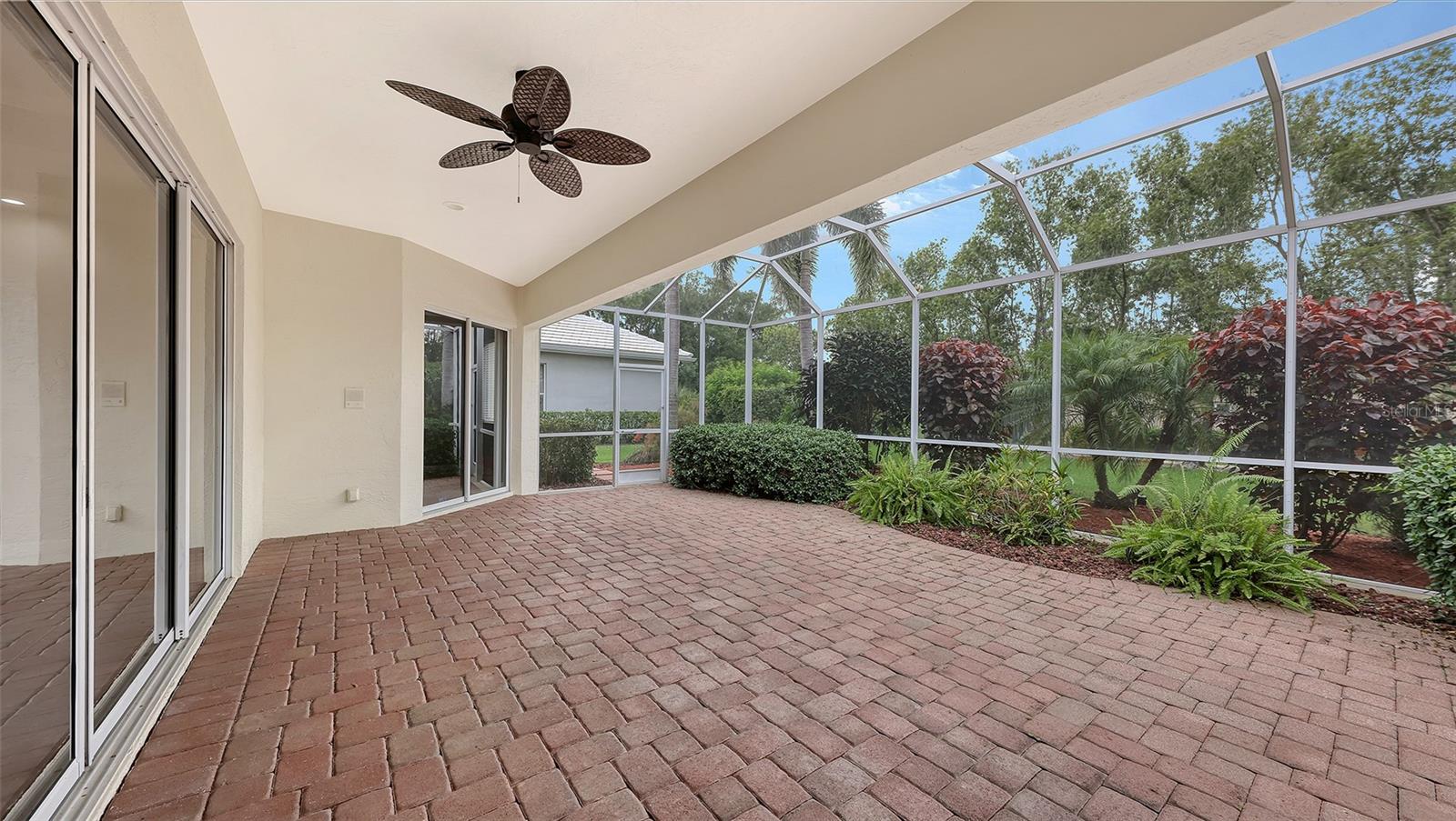 6209 CYPRESS BEND CT — photo 28