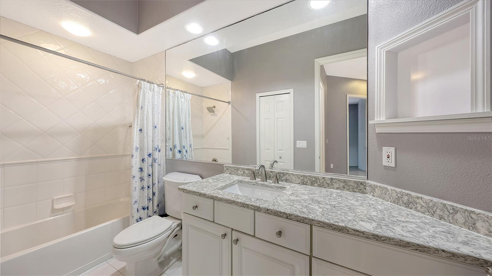 6209 CYPRESS BEND CT — photo 26