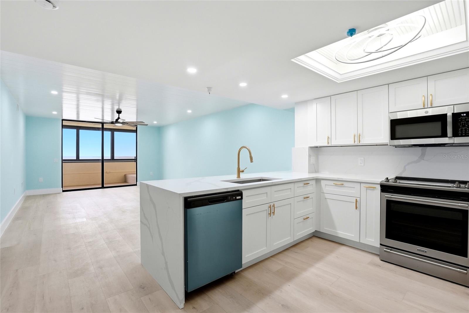 6035 SEA RANCH DR #902 — photo 19