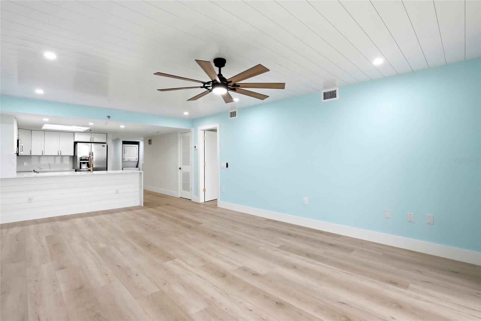 6035 SEA RANCH DR #902 — photo 8