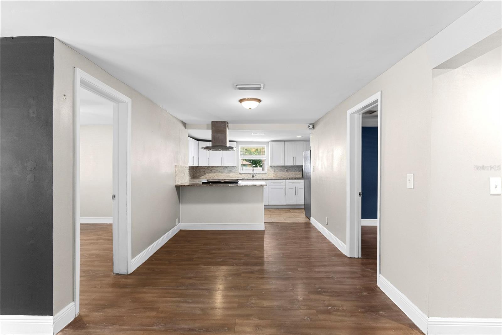 1804 E IDLEWILD AVE — photo 7