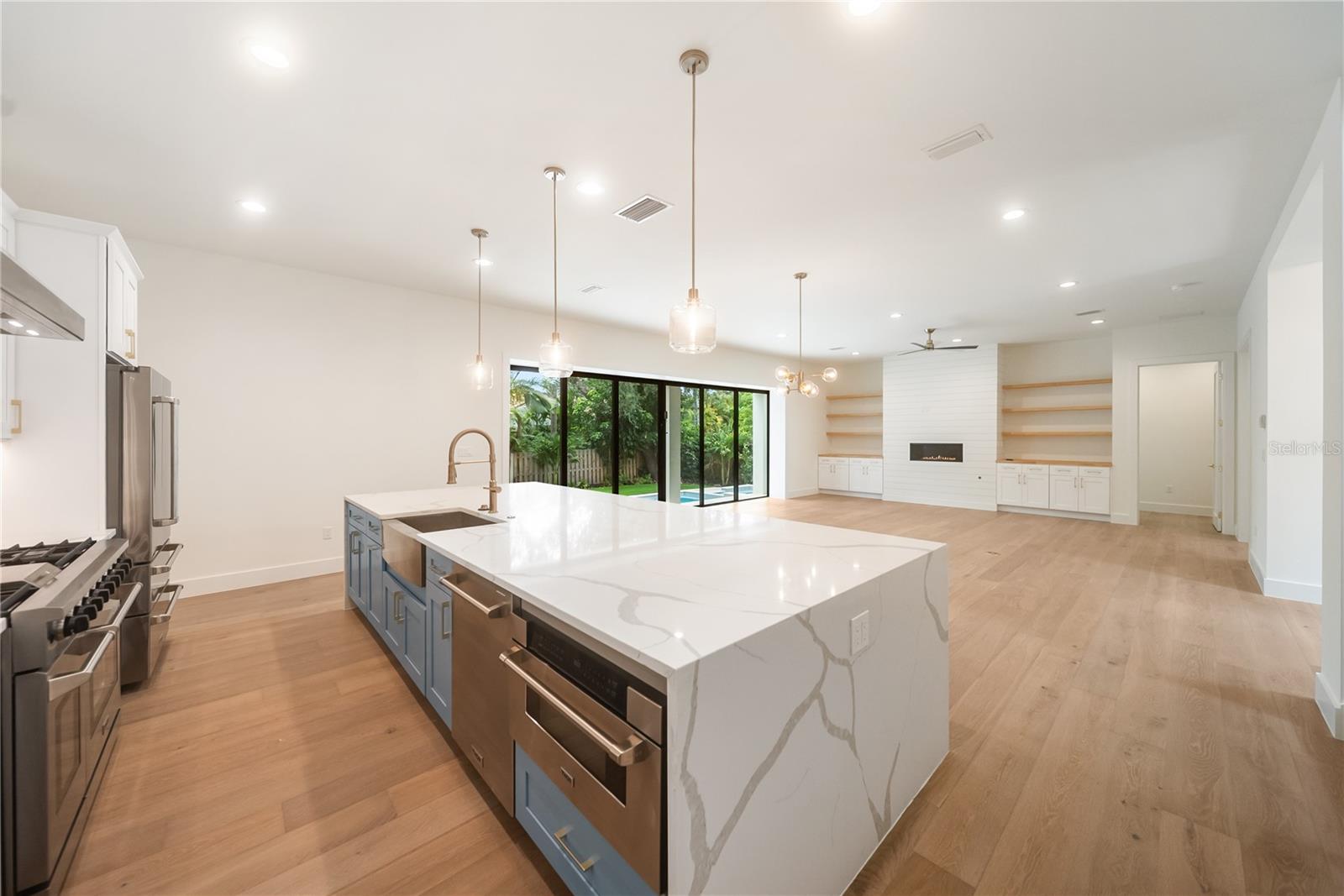3800 FLORES AVE — photo 70