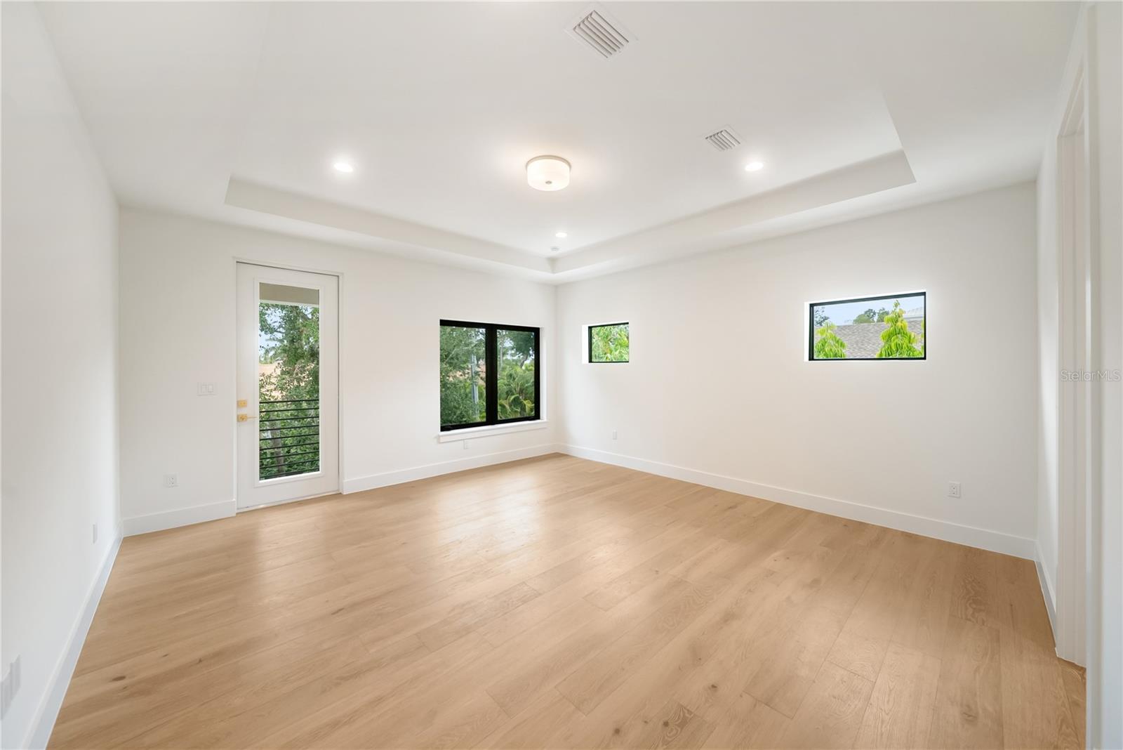 3800 FLORES AVE — photo 64
