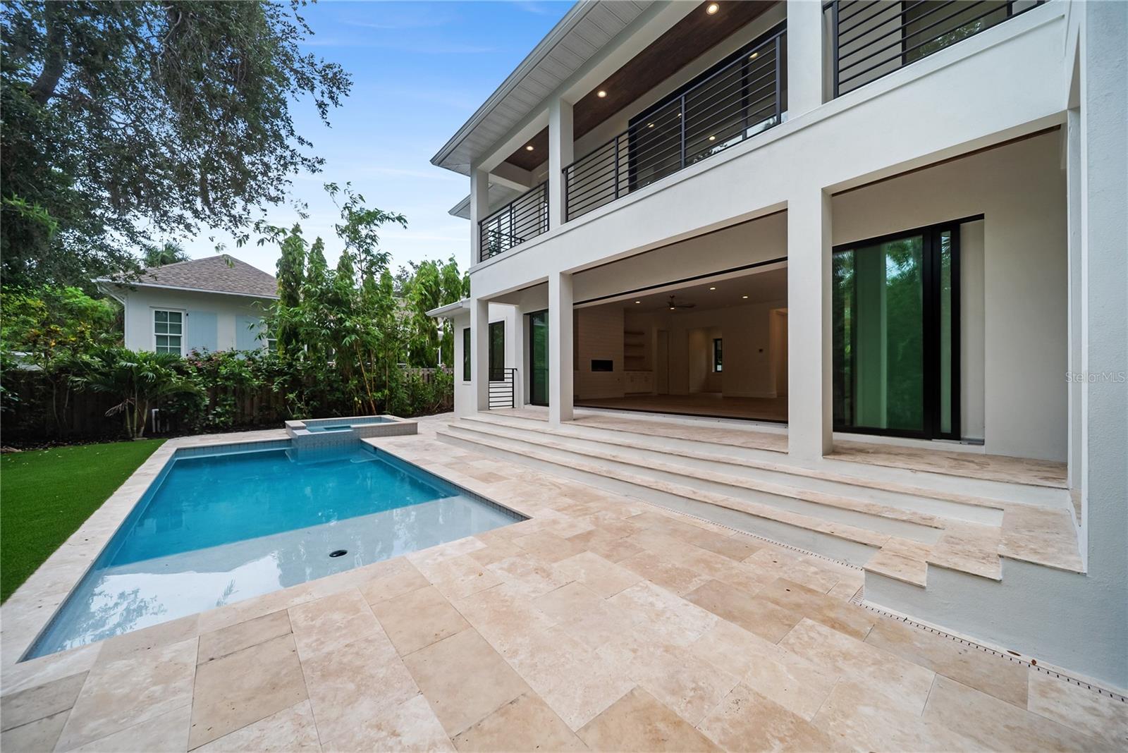 3800 FLORES AVE — photo 7