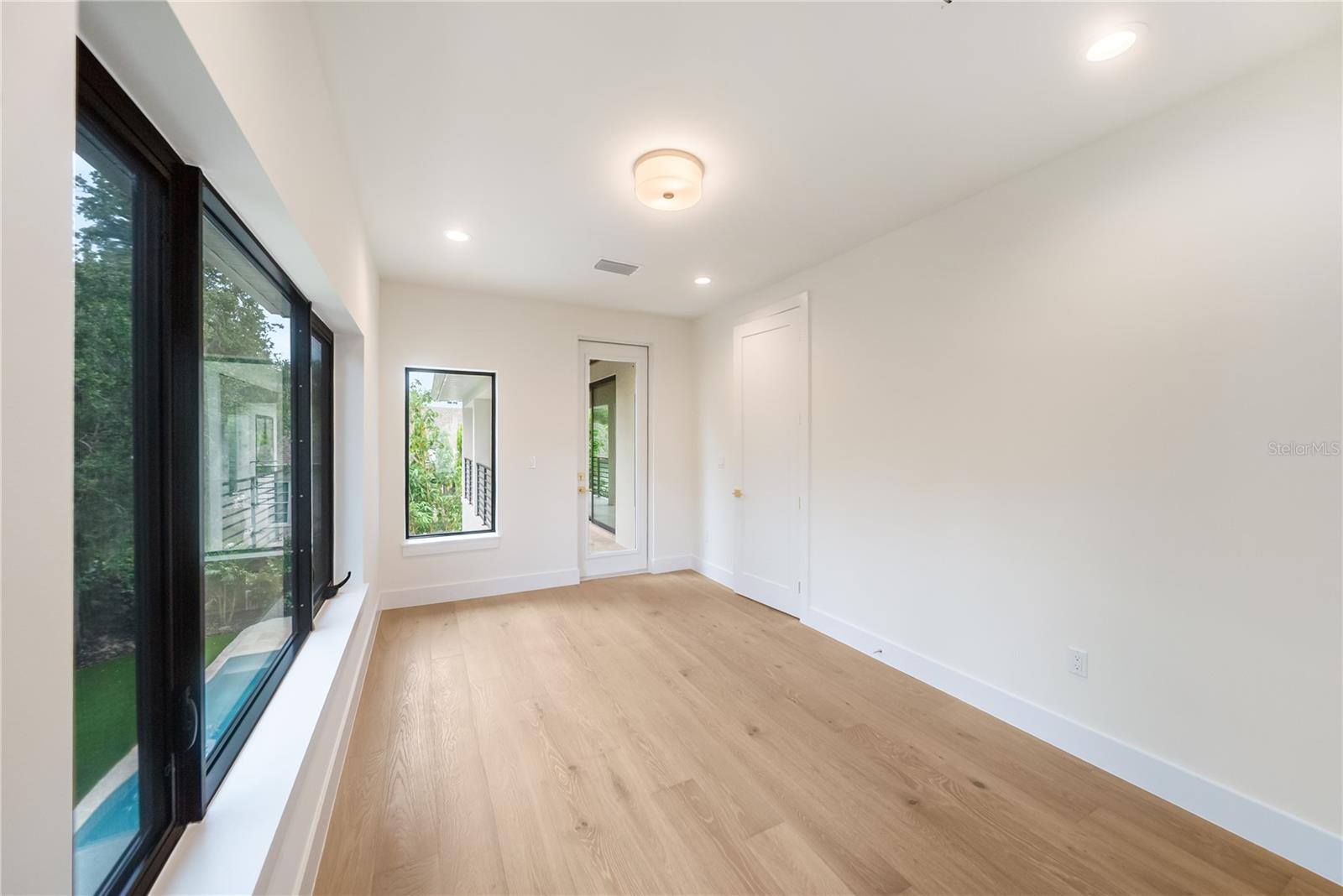 3800 FLORES AVE — photo 56