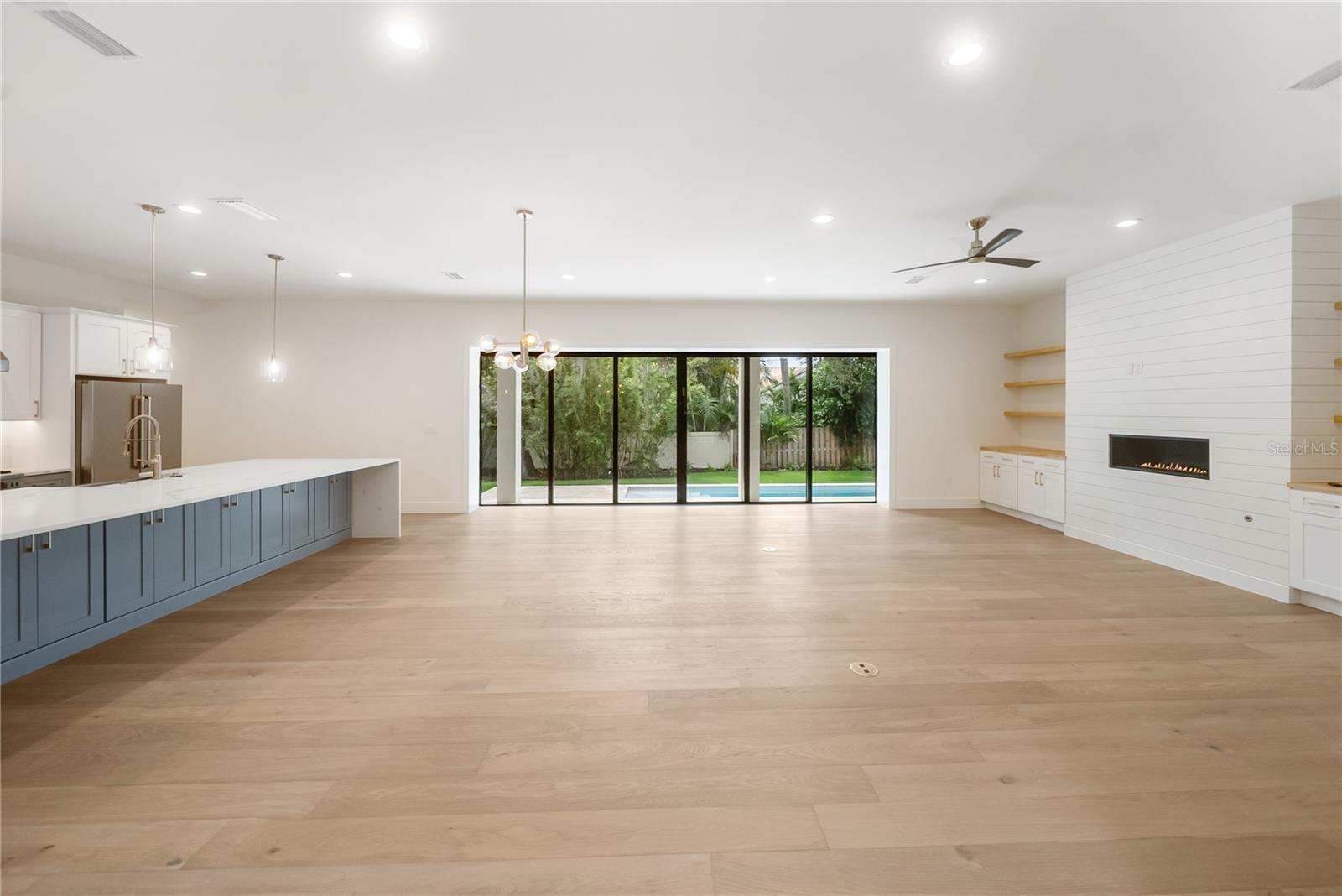 3800 FLORES AVE — photo 94