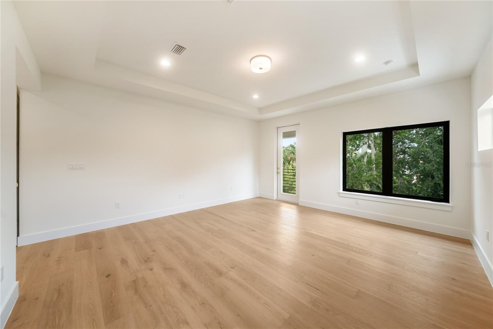 3800 FLORES AVE — photo 65