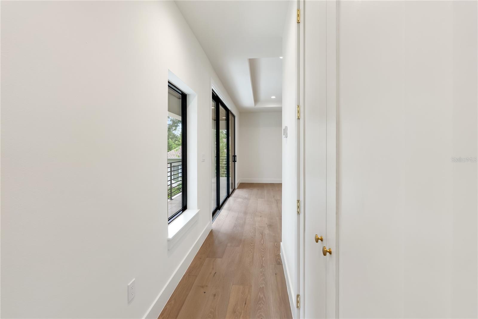 3800 FLORES AVE — photo 13