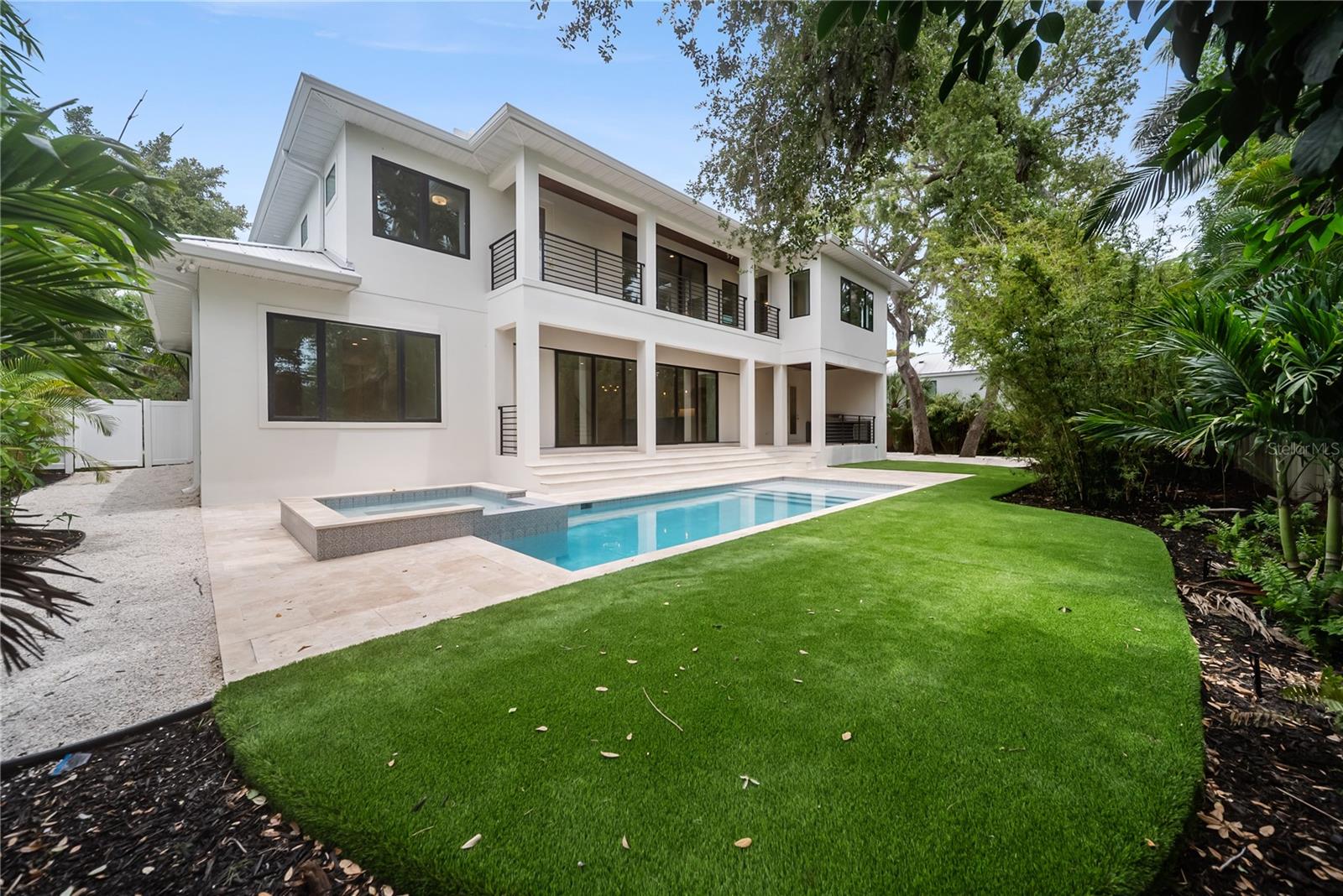 3800 FLORES AVE — photo 79