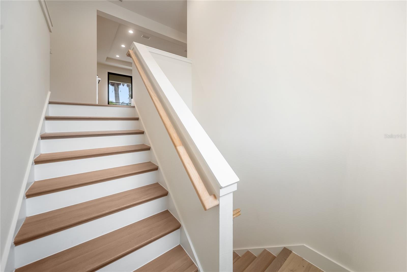 3800 FLORES AVE — photo 97