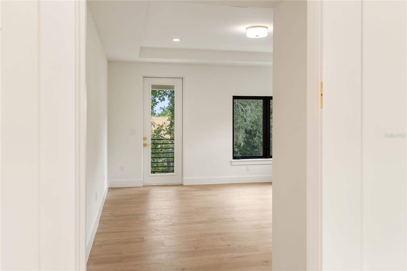3800 FLORES AVE — photo 16