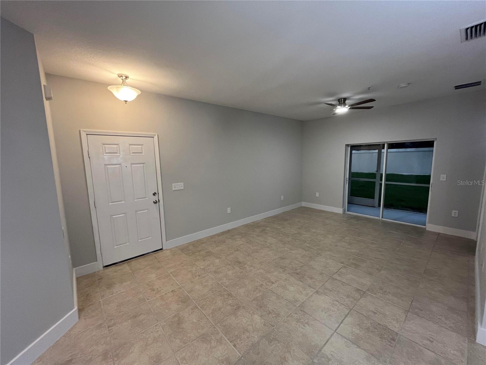 3635 PARKRIDGE CIR #10-101 — photo 16