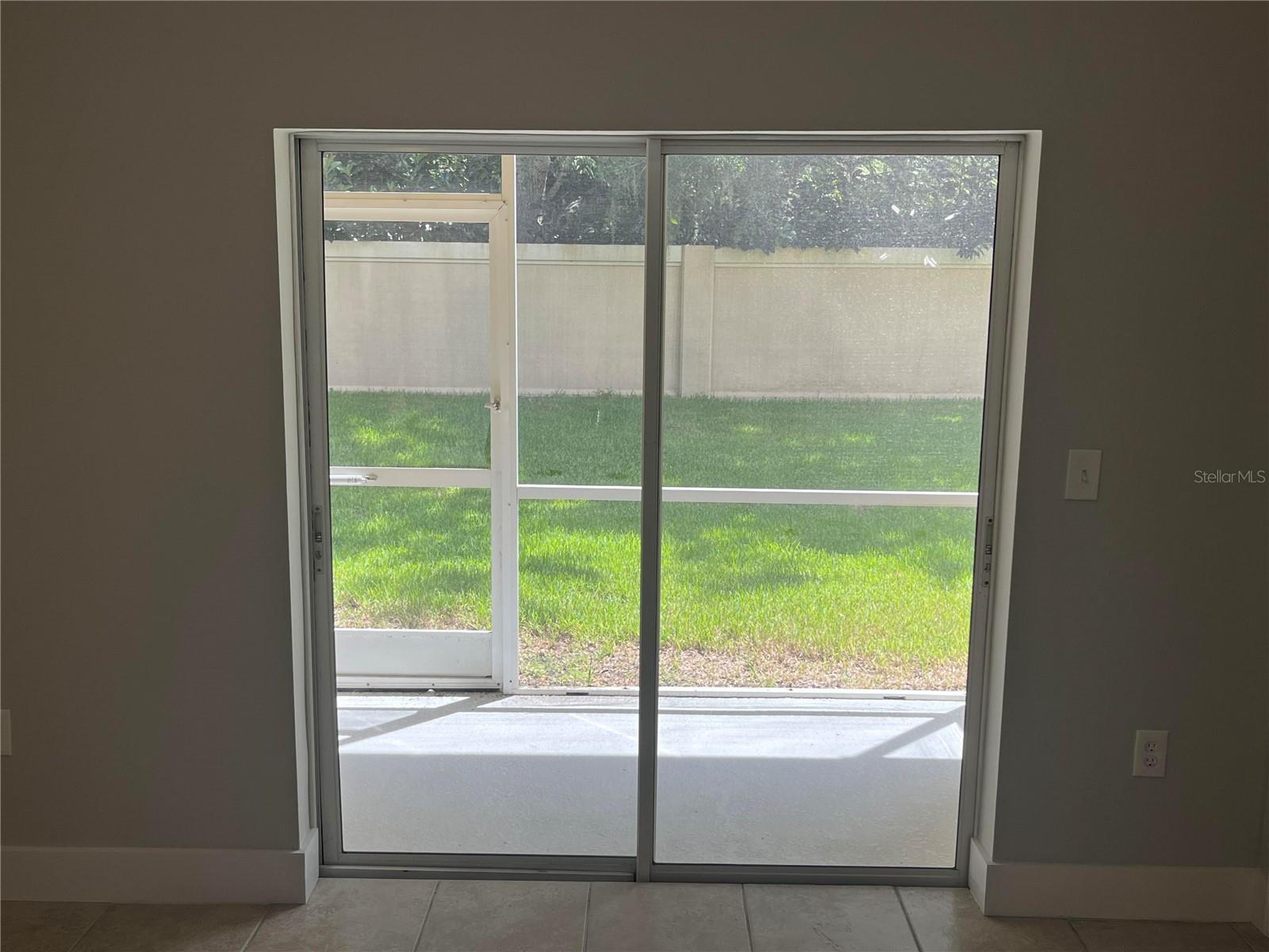 3635 PARKRIDGE CIR #10-101 — photo 30