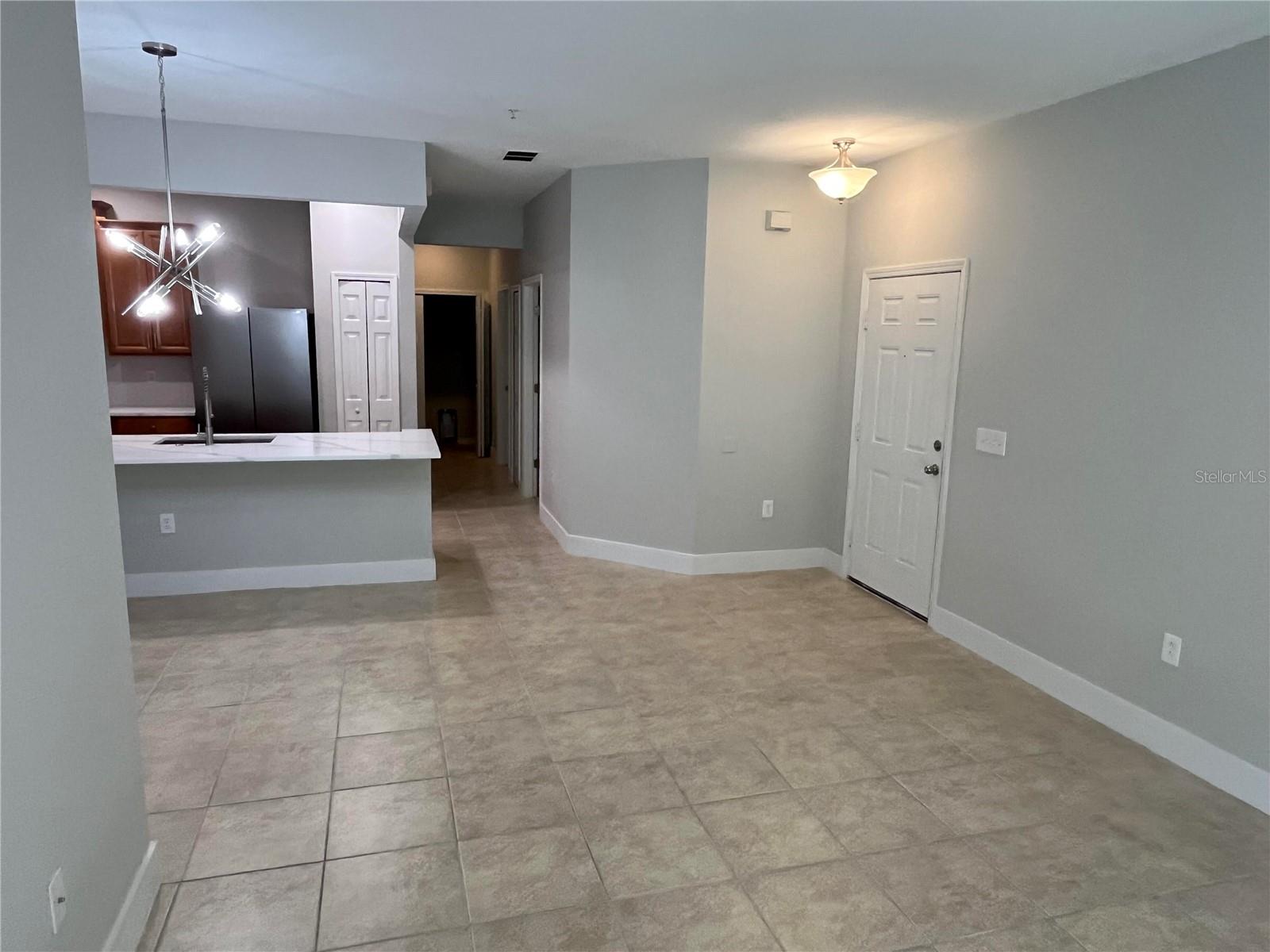 3635 PARKRIDGE CIR #10-101 — photo 17