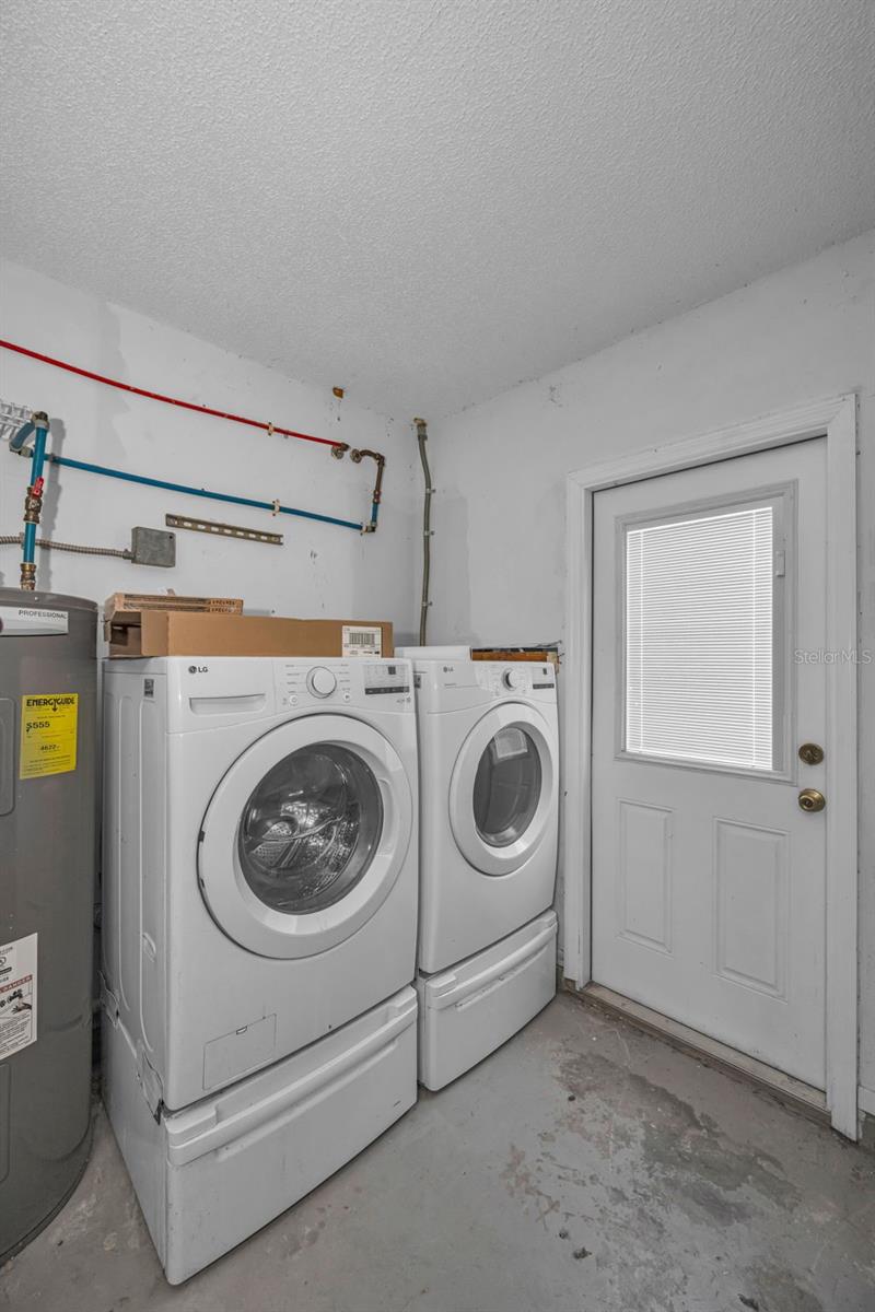 12603 PECAN TREE DR — photo 32