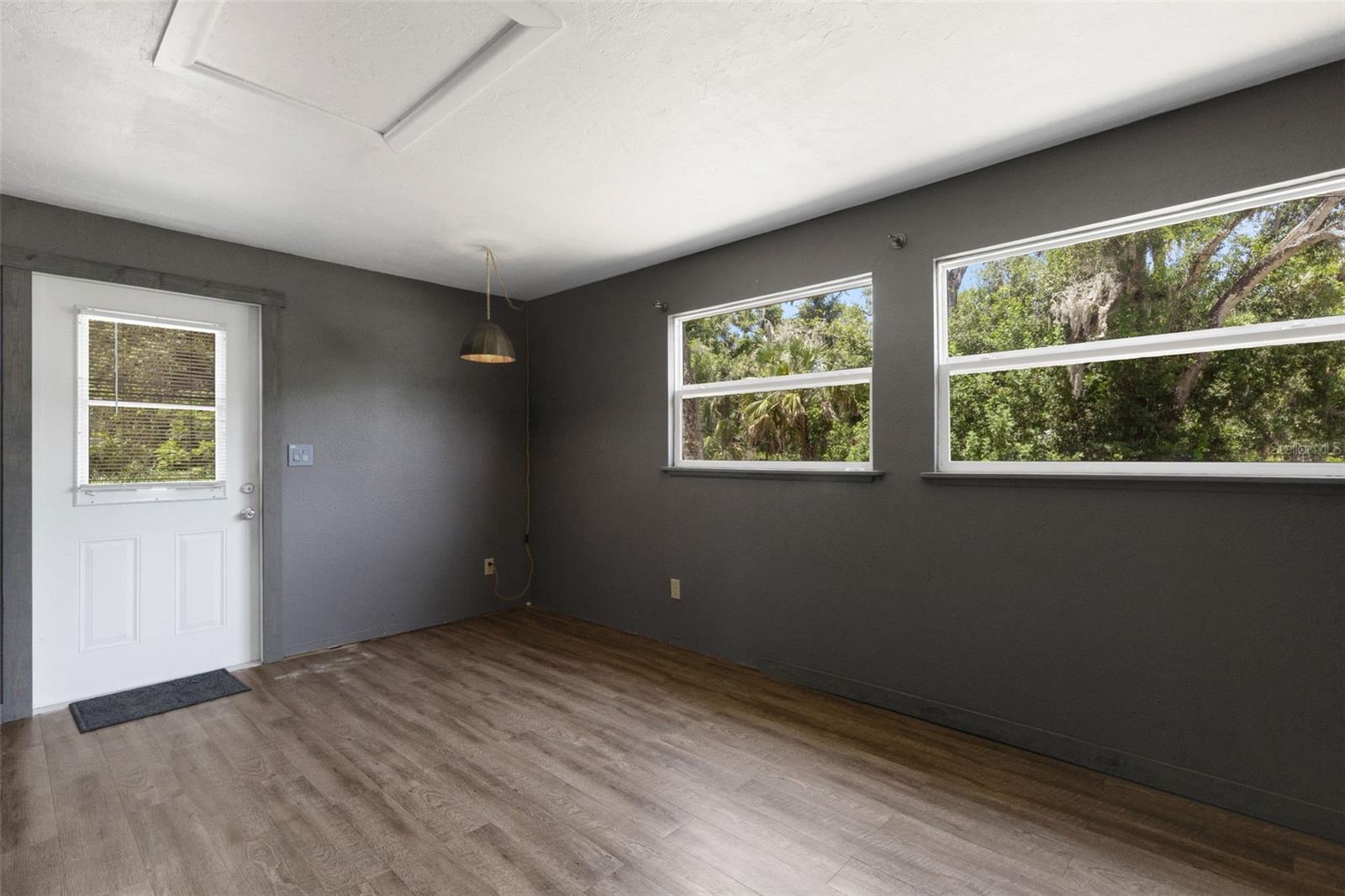 8010 BROWER DR — photo 19