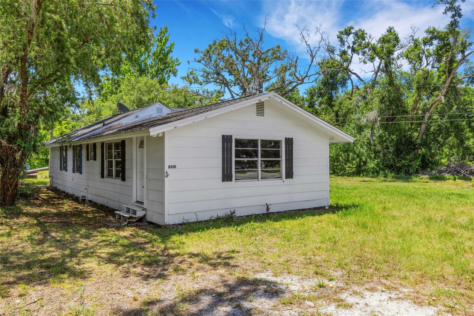 8010 BROWER DR — photo 5