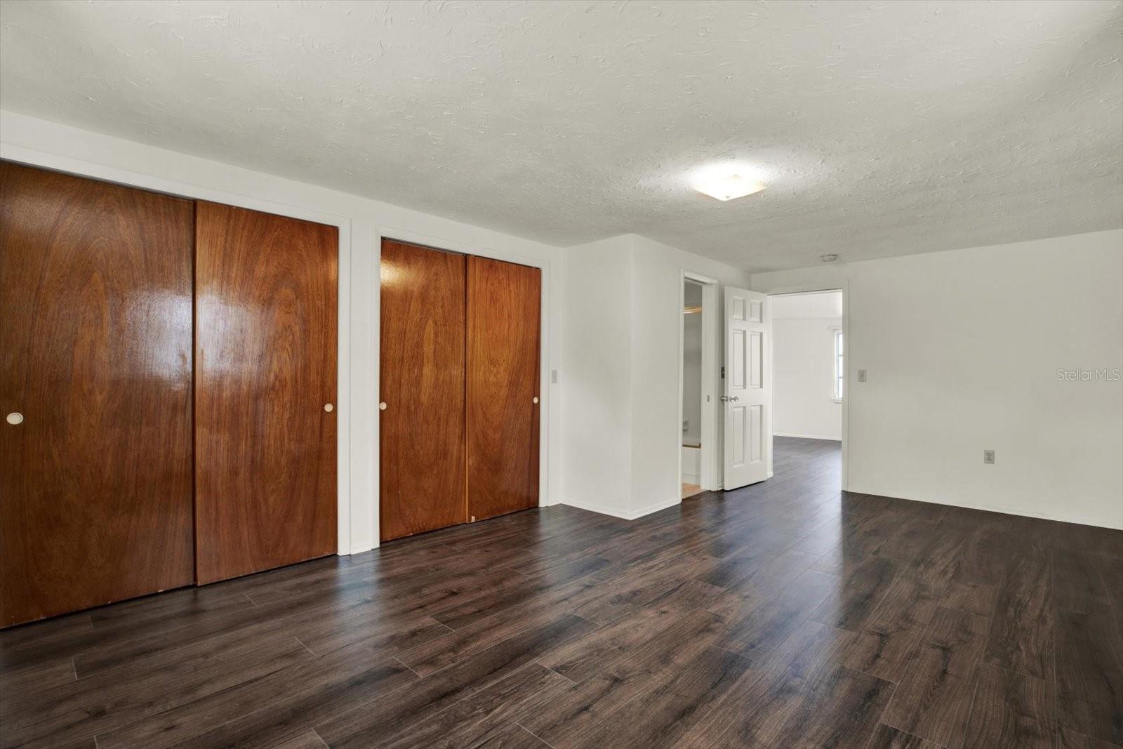 1617 DERRICK ST — photo 17