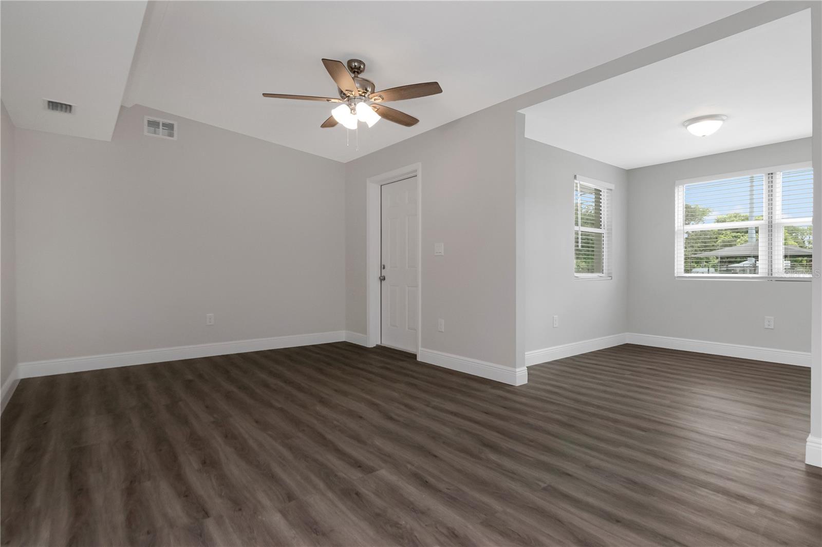 2216 E 109TH AVE — photo 5