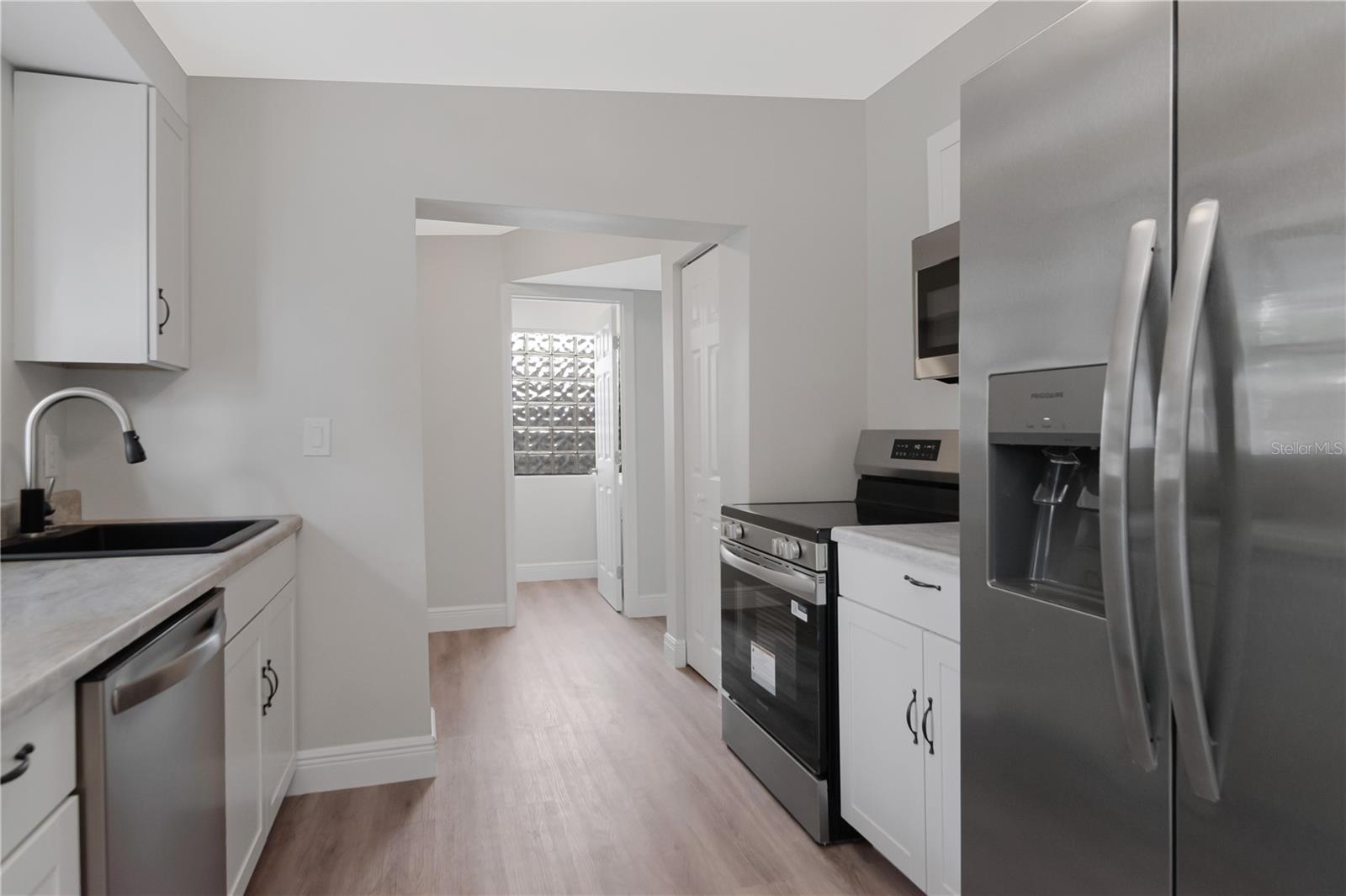 2216 E 109TH AVE — photo 11