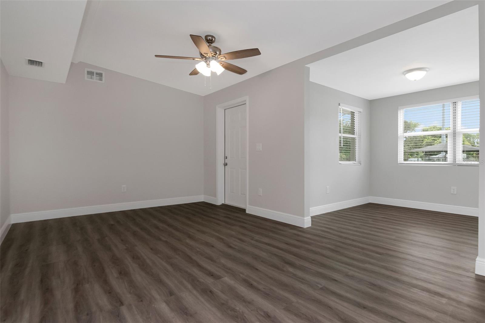 2216 E 109TH AVE — photo 30