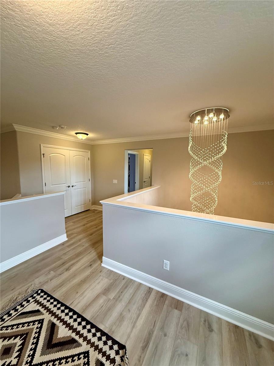 743 WELLINGTON CT — photo 46