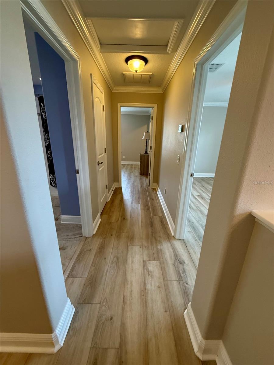 743 WELLINGTON CT — photo 47